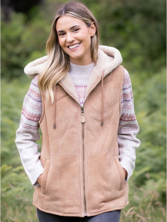 Grasmoor Shearling Hooded Gilet